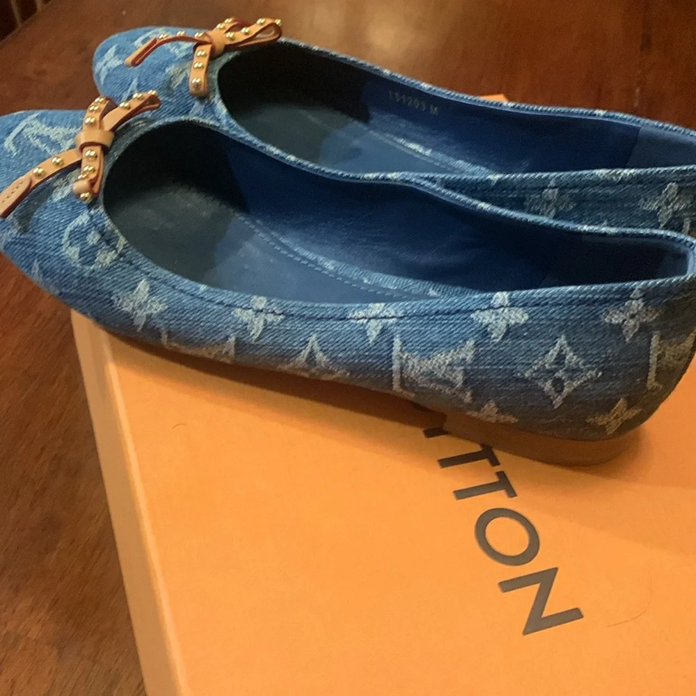 Absolutely stunning limited edition authentic Louis  Vuitton denim shoes 37.5 - Picture 4 of 17